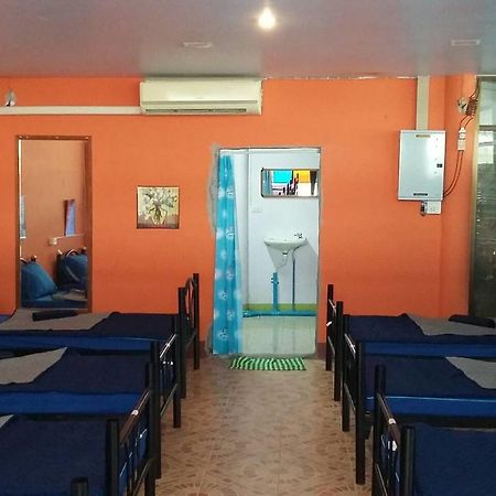 Blue Hostel Хад-Рін Екстер'єр фото